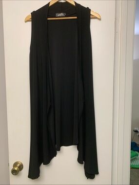 Sympli Black Asymmetrical Draped Sleeveless Vest size 10 worn multiple ways long